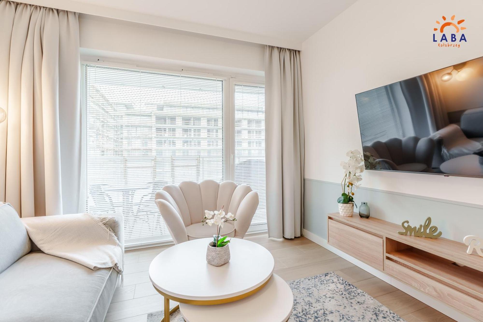 Laba Kolobrzeg Apartamenty Polanki Aqua Parking, Basen W Cenie מראה חיצוני תמונה