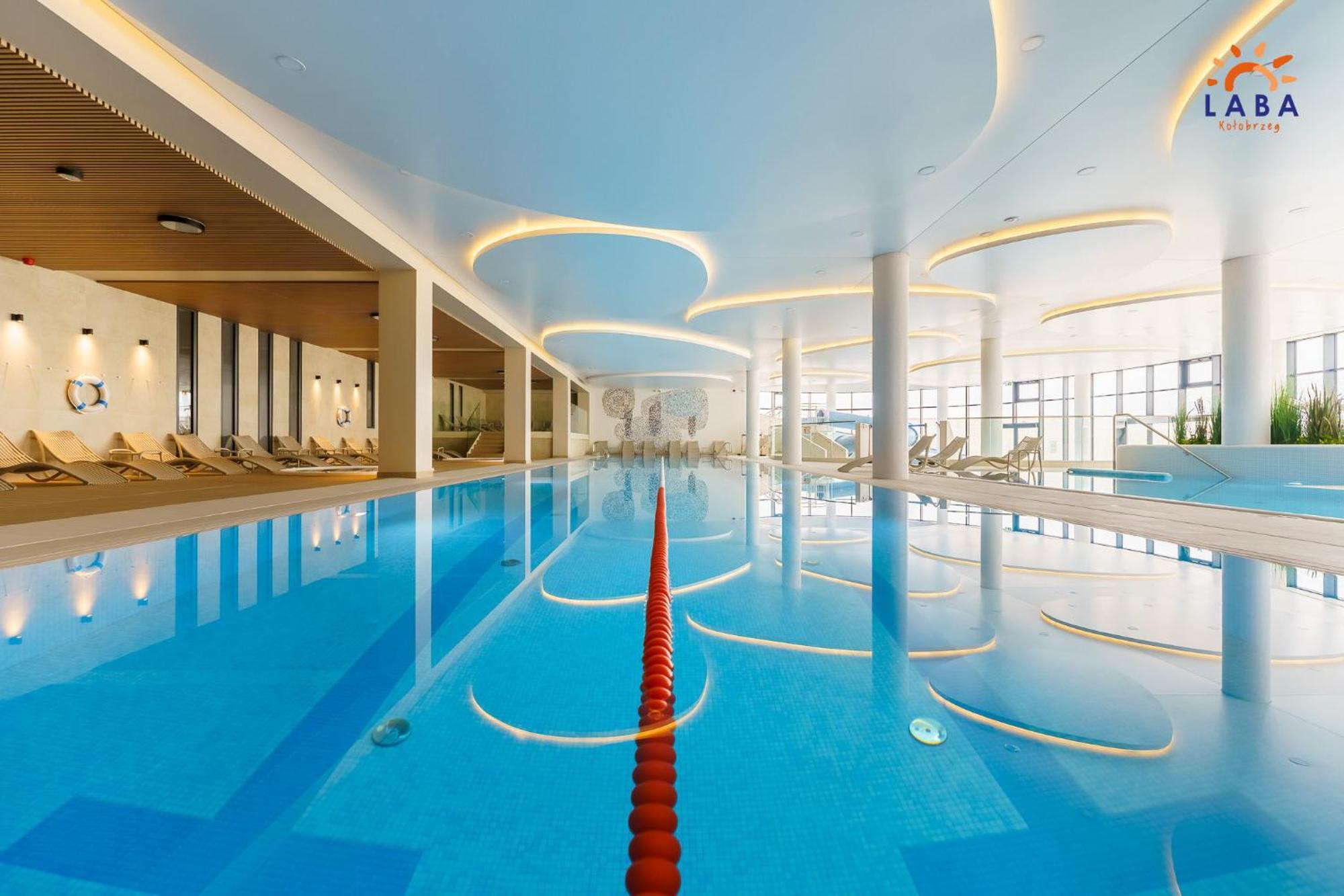 Laba Kolobrzeg Apartamenty Polanki Aqua Parking, Basen W Cenie מראה חיצוני תמונה