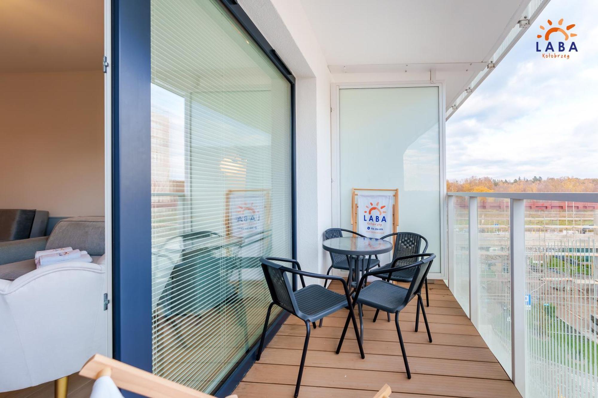 Laba Kolobrzeg Apartamenty Polanki Aqua Parking, Basen W Cenie מראה חיצוני תמונה
